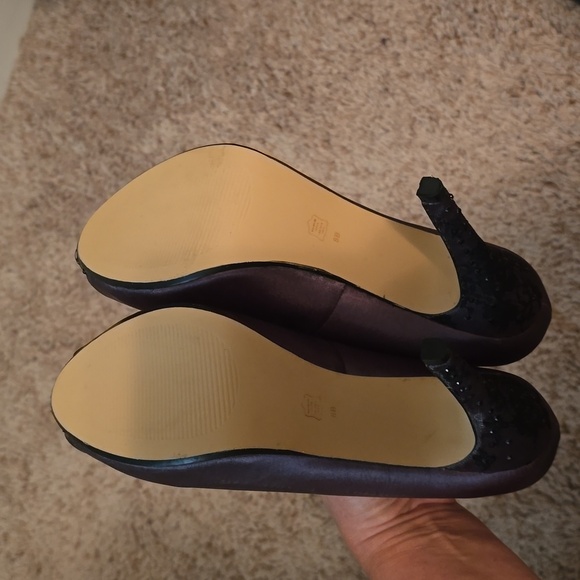 Caparros Purple Peep-Toe Heels With Black Lace Detail Size 8B (Bin 12) - Picture 8 of 10